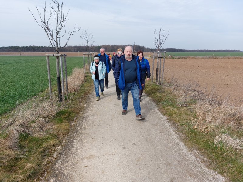 fotografie z akce ... a zpět na Blaník/4. etapa
