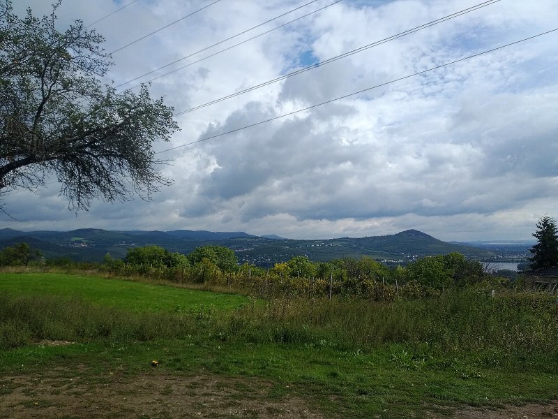 fotografie z akce NsI - Výstup na Lovoš - 11 km 