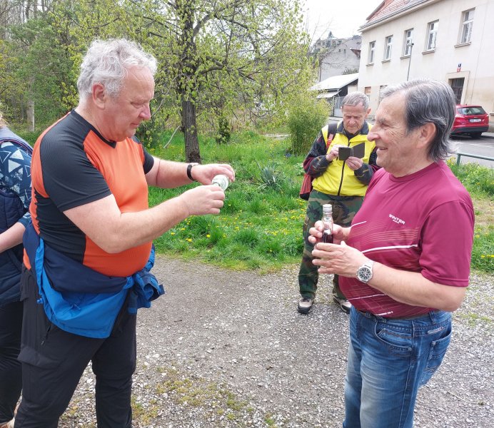 fotografie z akce ... a zpět na Blaník/5. etapa