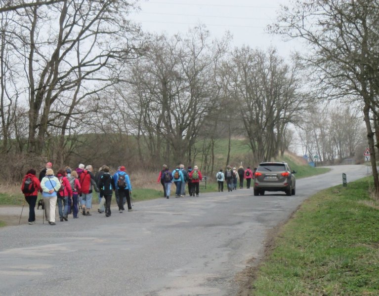 fotografie z akce NsL Benešov Měsíční údolí Mrač