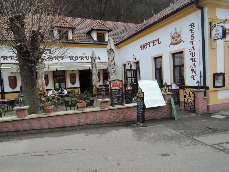 fotografie z akce NsL Černošice  Karlštejn